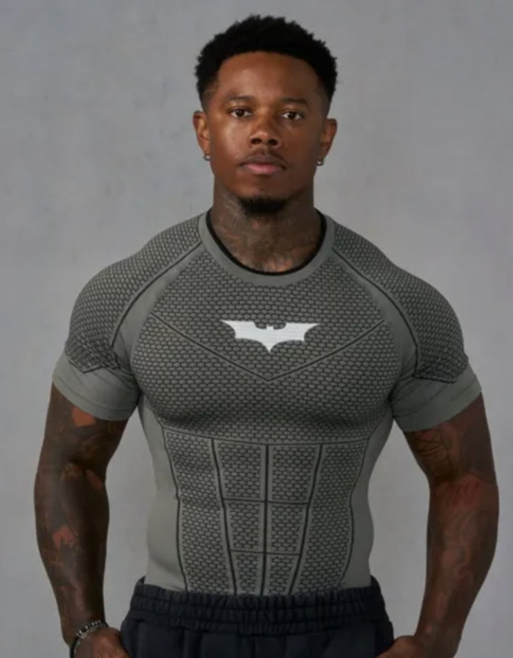 Youngla x Batman Compresión